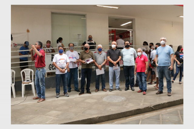 SEEBF-PI realiza Dia Nacional de Luta contra demissões no Bradesco
