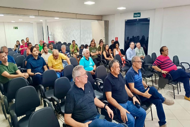encontro-regional-rio-parnaiba-em-floriano-mobiliza-a-categoria-para-campanha-nacional-2026