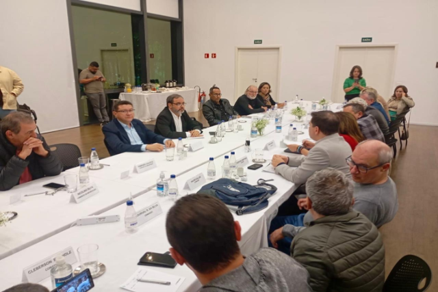 Movimento sindical cobra dos bancos compromisso com saúde mental dos trabalhadores