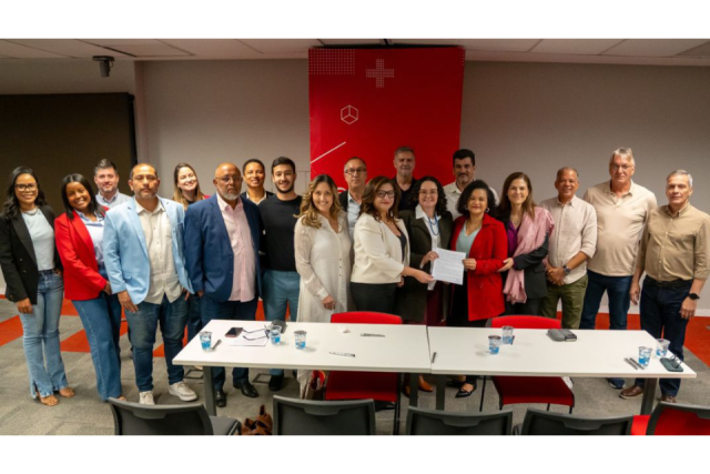 Movimento sindical e Bradesco assinam acordo de PPR Supera e PRB